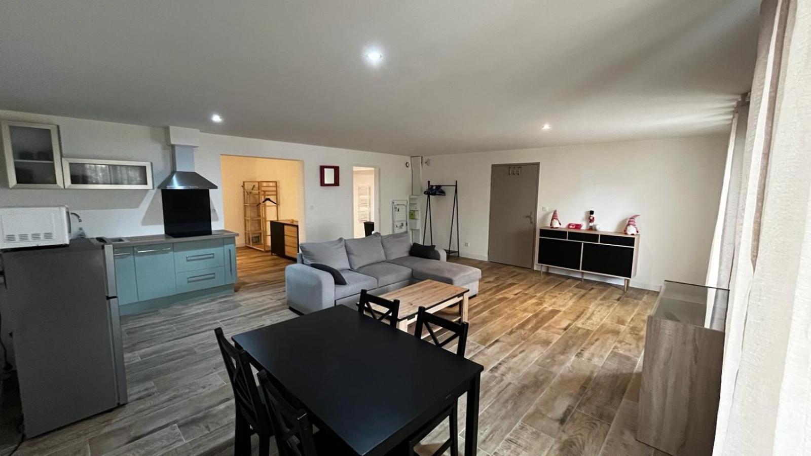 Spacieux T2, Residence Charles Trenet ナルボンヌ 部屋 写真