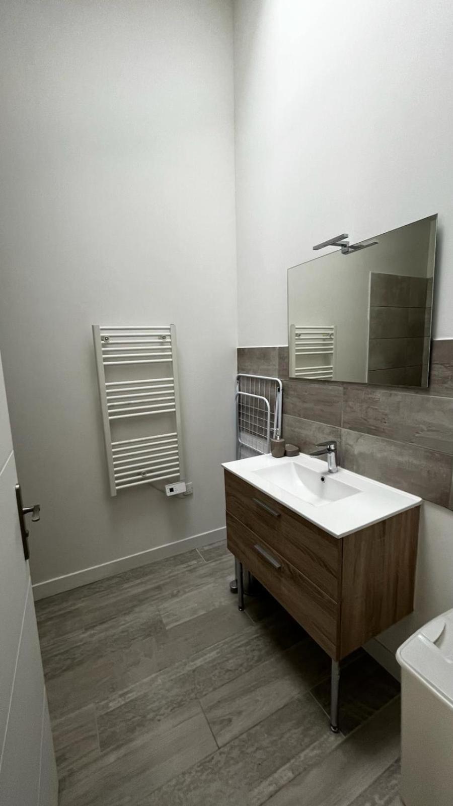 Spacieux T2, Residence Charles Trenet ナルボンヌ 部屋 写真