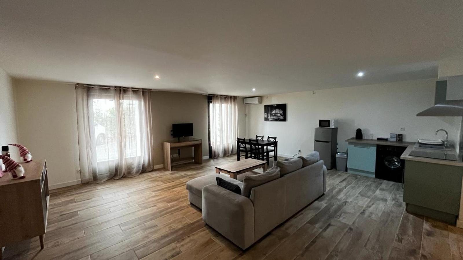 Spacieux T2, Residence Charles Trenet ナルボンヌ 部屋 写真