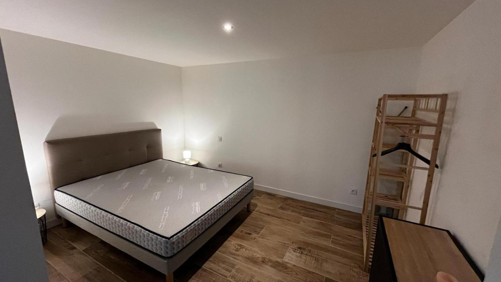 Spacieux T2, Residence Charles Trenet ナルボンヌ 部屋 写真