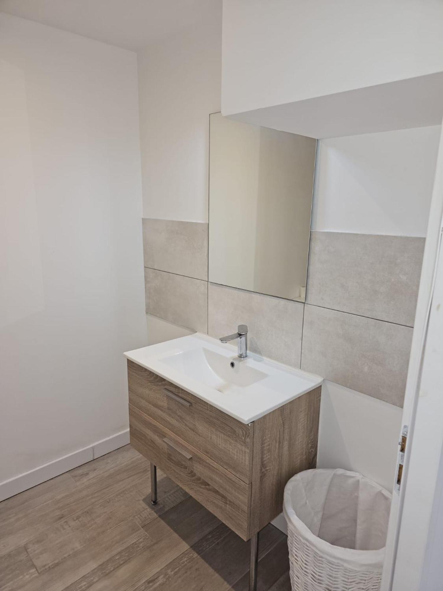 Spacieux T2, Residence Charles Trenet ナルボンヌ エクステリア 写真